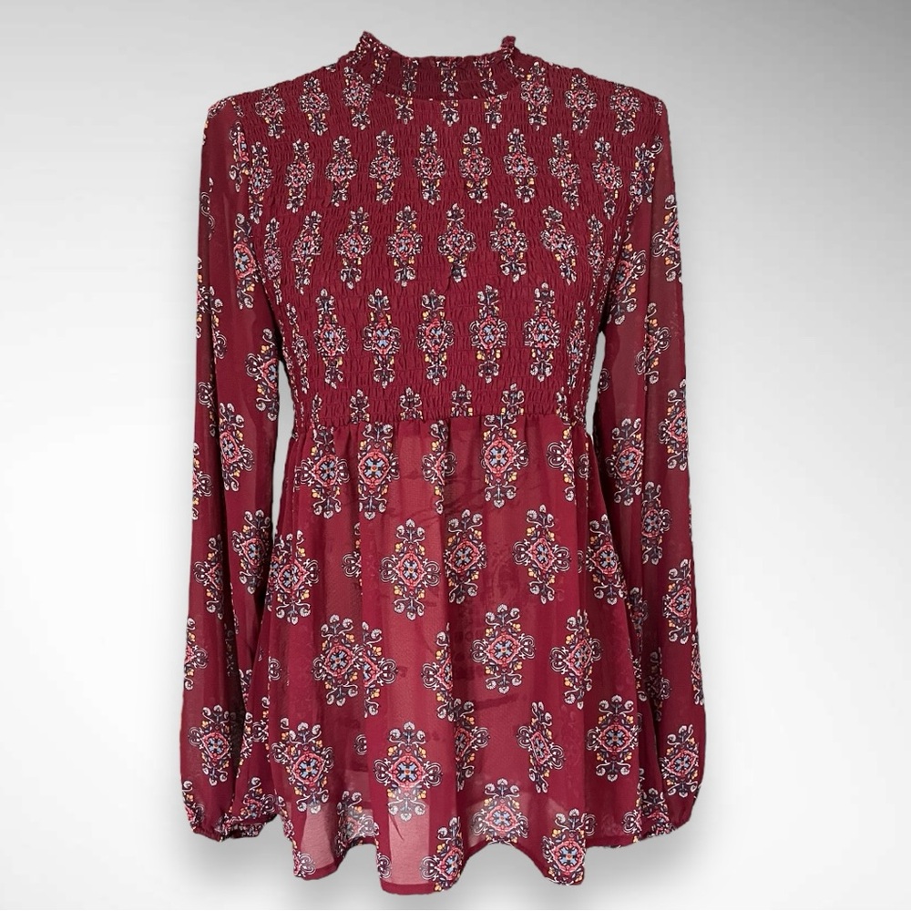 XHILARATION Women's Burgundy Floral‎ Paisley Semi Sheer Smocked Tunic | EUC
